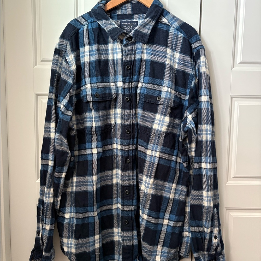 American Eagle Outfitters Navy and White Plaid Shirt